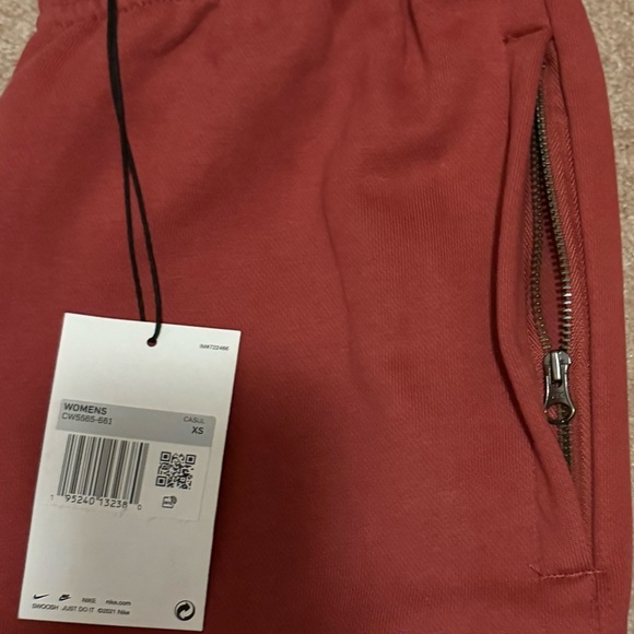 Nike Fleece Joggers - Picture 5 of 6